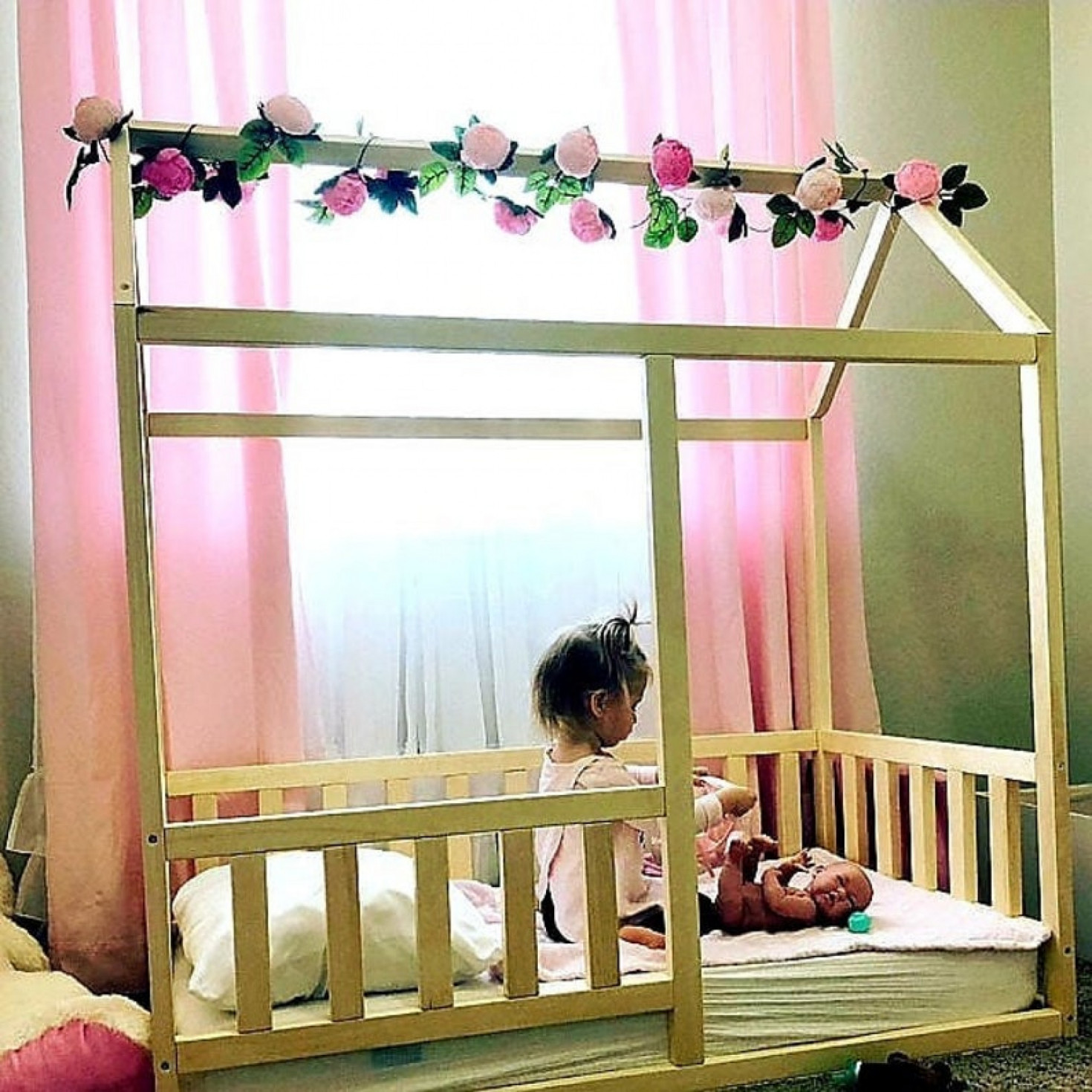 Toddler house bed without slats, Montessori floor bed, kid’s bed, wood